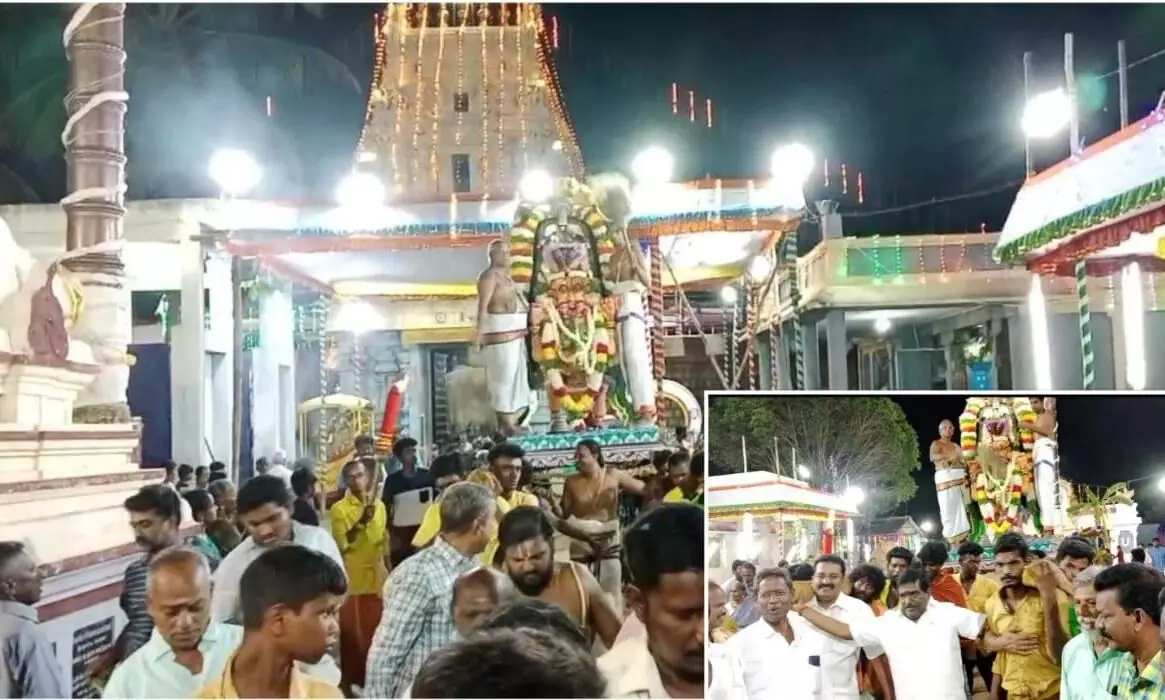 கரிகிருஷ்ண பெருமாள் கோவில் பிரம்மோற்சவ விழா: சிம்ம வாகனத்தில் எம்பெருமான் கரிகிருஷ்ண பெருமாள் கோவில் பிரம்மோற்சவ விழா: சிம்ம வாகனத்தில் எம்பெருமான்