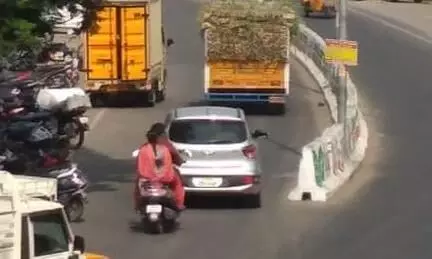 டிவைடர்கள் முகப்பில் ஒளிரும்விளக்குகள் அமைக்க கோரிக்கை டிவைடர்கள் முகப்பில் ஒளிரும்விளக்குகள் அமைக்க கோரிக்கை