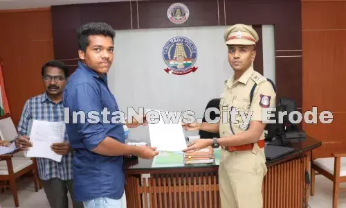 ஈரோட்டில் 26 போலீசாருக்கு பணி நியமன சான்றிதழ்: எஸ்.பி., ஜவஹர் வழங்கல் ஈரோட்டில் 26 போலீசாருக்கு பணி நியமன சான்றிதழ்: எஸ்.பி., ஜவஹர் வழங்கல்