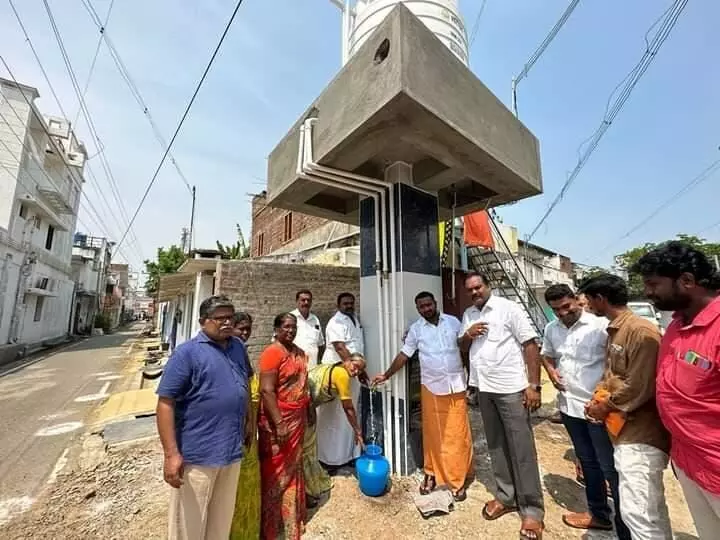 குமாரபாளையத்தில் புதிய மேல்நிலை குடிநீர் தொட்டி திறப்பு குமாரபாளையத்தில் புதிய மேல்நிலை குடிநீர் தொட்டி திறப்பு