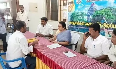 மதுரை மாநகராட்சி மேயர் தலைமையில் மக்கள் குறைதீர்க்கும் நாள் கூட்டம் மதுரை மாநகராட்சி மேயர் தலைமையில் மக்கள் குறைதீர்க்கும் நாள் கூட்டம்