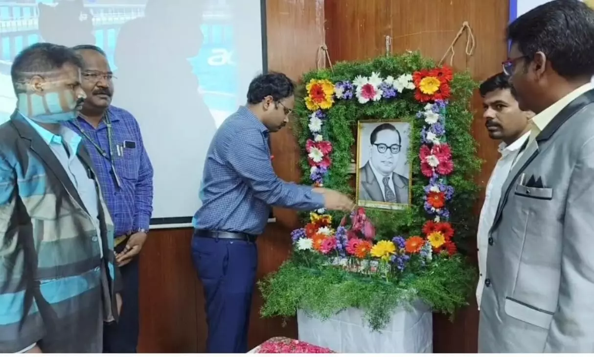 திருவள்ளூரில் அண்ணல் அம்பேத்கர் தொழில் முன்னோடிகள் திட்டம் துவக்கம் திருவள்ளூரில் அண்ணல் அம்பேத்கர் தொழில் முன்னோடிகள் திட்டம் துவக்கம்