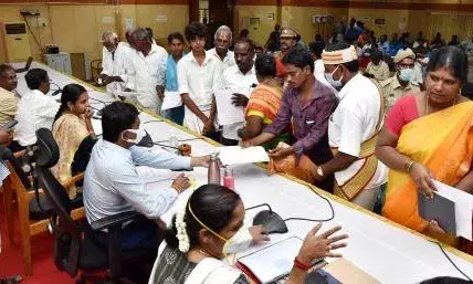திருவண்ணாமலையில் மக்கள் குறை தீர்  கூட்டம்! திருவண்ணாமலையில் மக்கள் குறை தீர்  கூட்டம்!