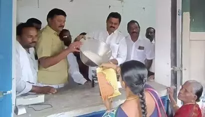 திருவண்ணாமலை மாவட்டம் ஆரணி, வந்தவாசியில் புதிய ரேஷன் கடைகள் திறப்பு திருவண்ணாமலை மாவட்டம் ஆரணி, வந்தவாசியில் புதிய ரேஷன் கடைகள் திறப்பு