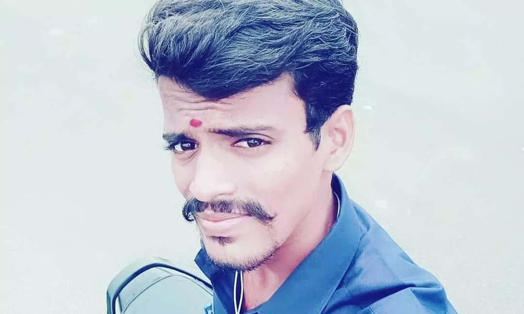 ஆன்லைன் சூதாட்டத்தில் ரூ.15 லட்சத்தை இழந்த வங்கி ஊழியர் தற்கொலை ஆன்லைன் சூதாட்டத்தில் ரூ.15 லட்சத்தை இழந்த வங்கி ஊழியர் தற்கொலை