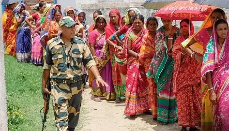 மேற்கு வாங்க உள்ளாட்சி தேர்தல் முடிவுகள் இறுதி உத்தரவுகளுக்கு உட்பட்டது: கல்கத்தா உயர் நீதிமன்றம் மேற்கு வாங்க உள்ளாட்சி தேர்தல் முடிவுகள் இறுதி உத்தரவுகளுக்கு உட்பட்டது: கல்கத்தா உயர் நீதிமன்றம்