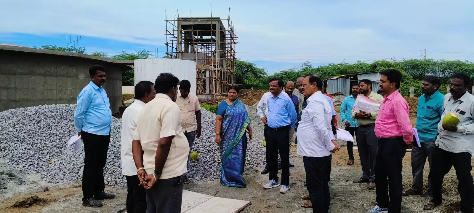பொன்னேரி நகராட்சியில் பாதாள சாக்கடை கிட்ட பணிகளை மேலாண்மை இயக்குனர் ஆய்வு பொன்னேரி நகராட்சியில் பாதாள சாக்கடை கிட்ட பணிகளை மேலாண்மை இயக்குனர் ஆய்வு