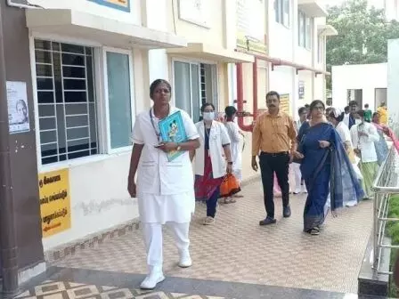 பொள்ளாச்சி அரசு மருத்துவமனையில் தேசிய தரச்சான்று குழுவினர் ஆய்வு பொள்ளாச்சி அரசு மருத்துவமனையில் தேசிய தரச்சான்று குழுவினர் ஆய்வு