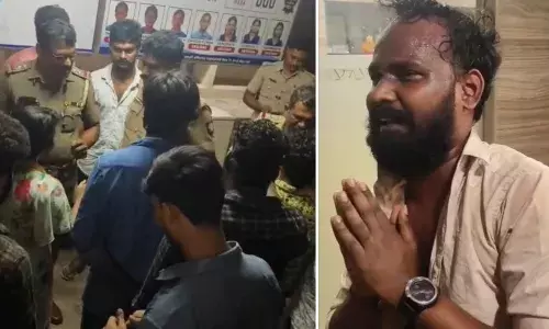 4 வயது சிறுமிக்கு பாலியல் தொல்லை: தர்ம அடி கொடுத்த பெற்றோர், உறவினர்..! 4 வயது சிறுமிக்கு பாலியல் தொல்லை: தர்ம அடி கொடுத்த பெற்றோர், உறவினர்..!