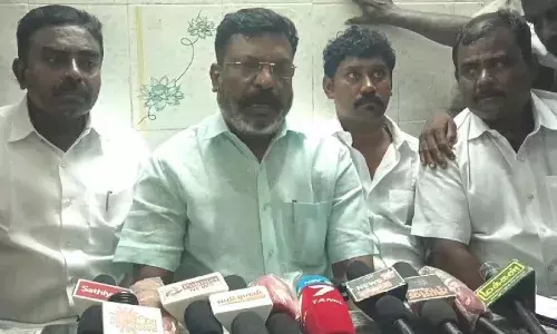 பள்ளி, கல்லூரிகளில் ஜாதிய வன்மம்: தொல். திருமாவளவன் அரசுக்கு வேண்டுகோள் பள்ளி, கல்லூரிகளில் ஜாதிய வன்மம்: தொல். திருமாவளவன் அரசுக்கு வேண்டுகோள்