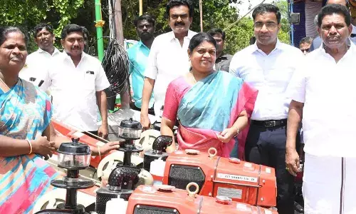 தூத்துக்குடியில் விவசாயிகளுக்கு உபகரணங்கள் வழங்கல்: 2 அமைச்சர்கள் பங்கேற்பு..!