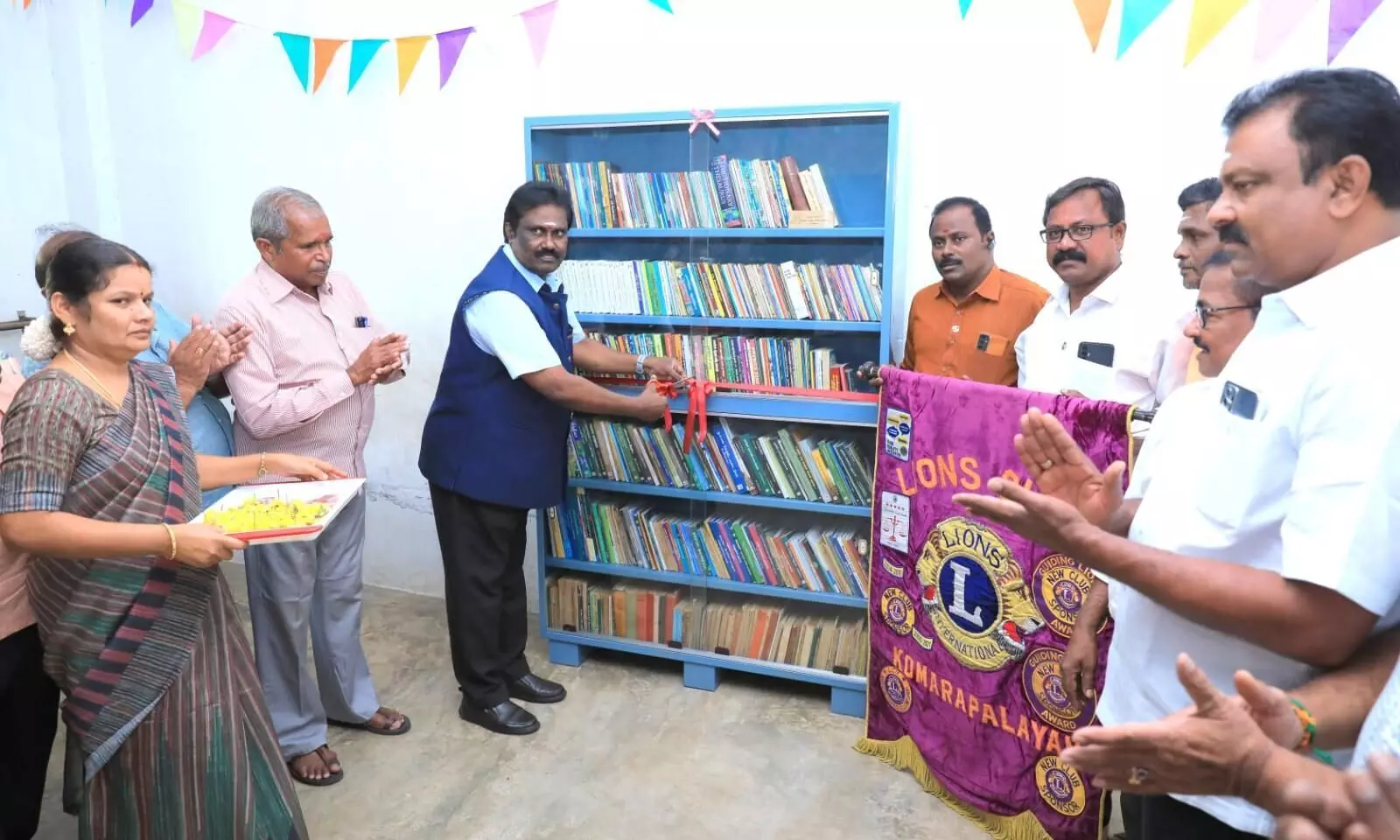 லயன்ஸ் சங்கம் சார்பில் சேவைத்திட்ட உதவிகள் வழங்கல் லயன்ஸ் சங்கம் சார்பில் சேவைத்திட்ட உதவிகள் வழங்கல்