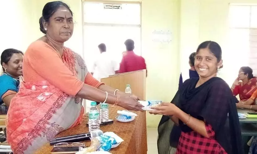 அரசு கலைக் கல்லூரியில் முன்னாள் மாணவர்கள் சங்க கூட்டம் அரசு கலைக் கல்லூரியில் முன்னாள் மாணவர்கள் சங்க கூட்டம்