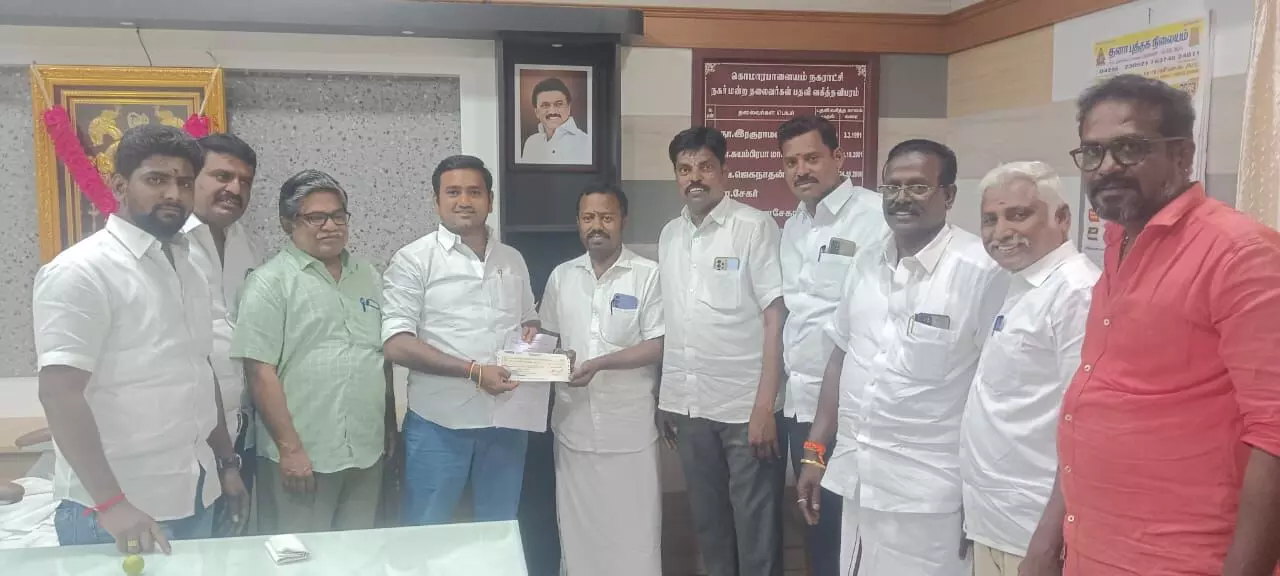 குமாரபாளையத்தில் மழைநீர் வடிகால் அமைக்க நமக்கு நாமே திட்டத்தில் நிதி உதவி குமாரபாளையத்தில் மழைநீர் வடிகால் அமைக்க நமக்கு நாமே திட்டத்தில் நிதி உதவி
