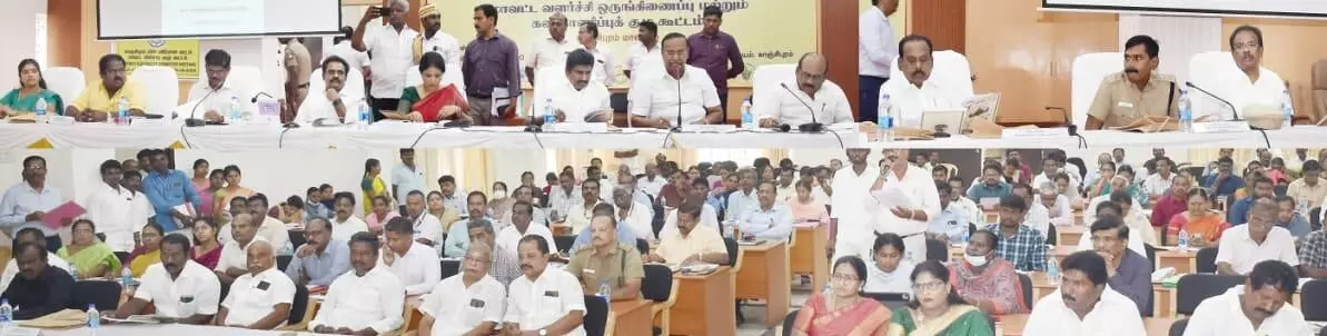 டி.ஆர்.பாலு எம்.பி. தலைமையில் வளர்ச்சி பணிகள் குறித்த ஆய்வு கூட்டம் டி.ஆர்.பாலு எம்.பி. தலைமையில் வளர்ச்சி பணிகள் குறித்த ஆய்வு கூட்டம்
