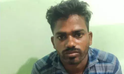 கோவில்பட்டி அருகே ராணுவ வீரர் கொலை வழக்கில் இளைஞர் கைது! கோவில்பட்டி அருகே ராணுவ வீரர் கொலை வழக்கில் இளைஞர் கைது!