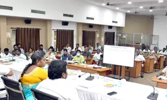 விதி மீறும் வாகனங்கள்..! படம் எடுக்க நவீன கேமரா! இனி அதிரடி சரவெடி..! விதி மீறும் வாகனங்கள்..! படம் எடுக்க நவீன கேமரா! இனி அதிரடி சரவெடி..!