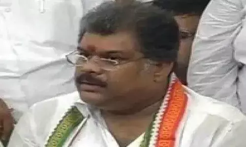 தமிழகத்தில் சட்டம் ஒழுங்கு கேள்விக்குறியாகி உள்ளது - ஜி கே. வாசன் தமிழகத்தில் சட்டம் ஒழுங்கு கேள்விக்குறியாகி உள்ளது - ஜி கே. வாசன்