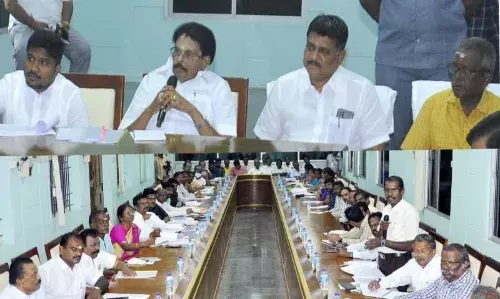 விருதுநகர் அருகே குடிநீர் திட்டப்பணிகள்: அமைச்சர் கே.கே.எஸ்.எஸ்.ஆர். ஆய்வு விருதுநகர் அருகே குடிநீர் திட்டப்பணிகள்: அமைச்சர் கே.கே.எஸ்.எஸ்.ஆர். ஆய்வு
