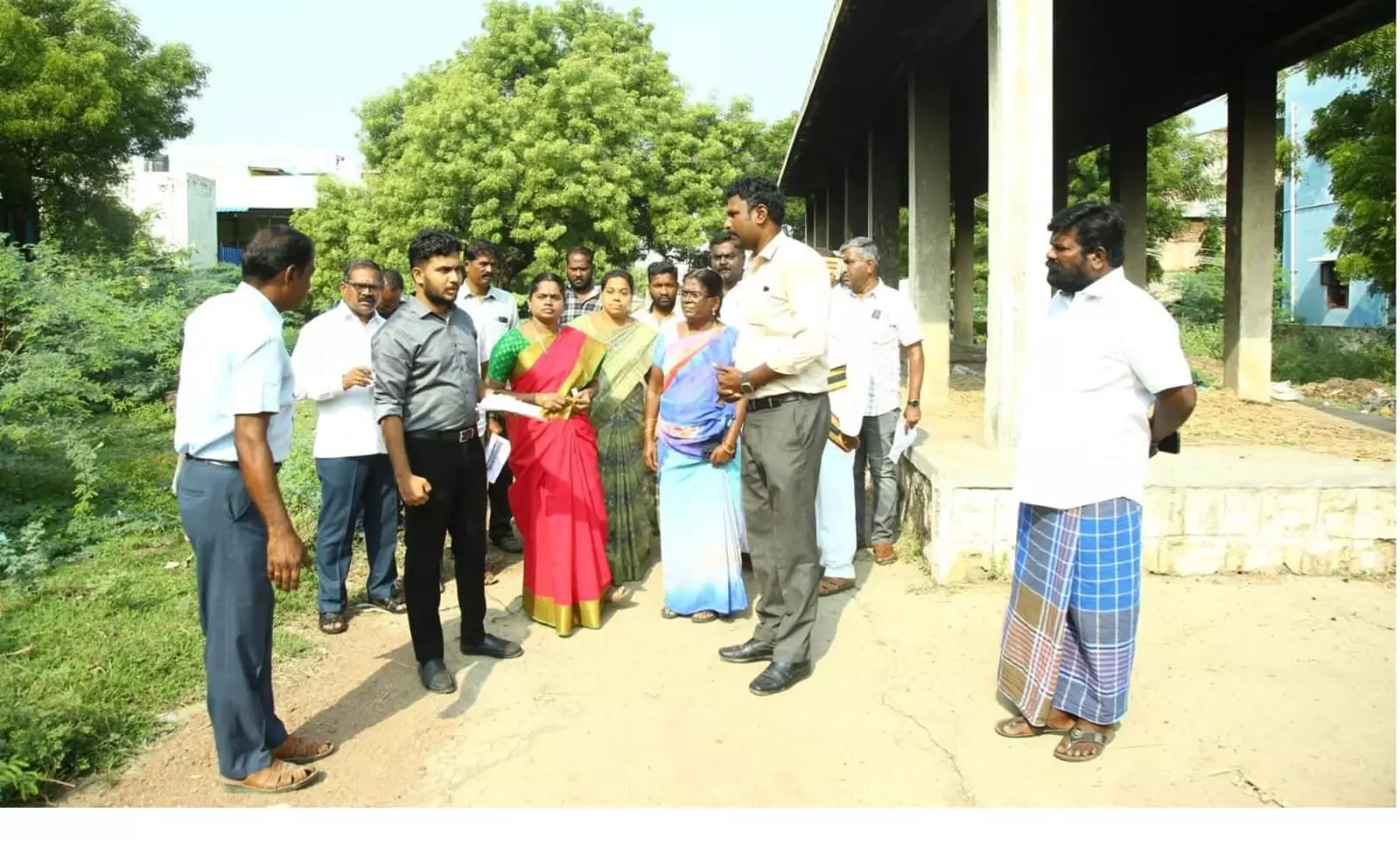 மதுரை மாநகராட்சி வளர்ச்சி திட்ட பணிகளை ஆணையாளர் மதுபாலன் ஆய்வு மதுரை மாநகராட்சி வளர்ச்சி திட்ட பணிகளை ஆணையாளர் மதுபாலன் ஆய்வு