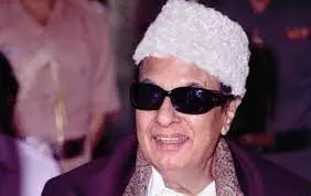 Ever Hero MGR History In Tamil இந்திய சினிமாவிலும் அரசியலிலும் அழியாத தடம் பதித்த பன்முக ஆளுமை:எம்.ஜி.ஆர்..... Ever Hero MGR History In Tamil இந்திய சினிமாவிலும் அரசியலிலும் அழியாத தடம் பதித்த பன்முக ஆளுமை:எம்.ஜி.ஆர்.....
