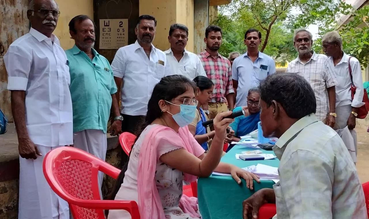 Vadipatti Free Eye Camp மதுரை அருகே வாடிப்பட்டியில் இலவச கண் சிகிச்சை முகாம் Vadipatti Free Eye Camp மதுரை அருகே வாடிப்பட்டியில் இலவச கண் சிகிச்சை முகாம்