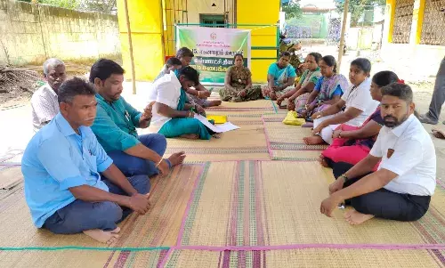 நான்காவது முறையாக கிராம சபை கூட்டத்தை புறக்கணித்த ஏகனாபுரம் கிராம பொதுமக்கள். நான்காவது முறையாக கிராம சபை கூட்டத்தை புறக்கணித்த ஏகனாபுரம் கிராம பொதுமக்கள்.