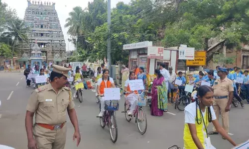 சர்க்கரை நோய் வருமுன் காப்போம்   விழிப்புணர்வு பேரணி! சர்க்கரை நோய் வருமுன் காப்போம்   விழிப்புணர்வு பேரணி!