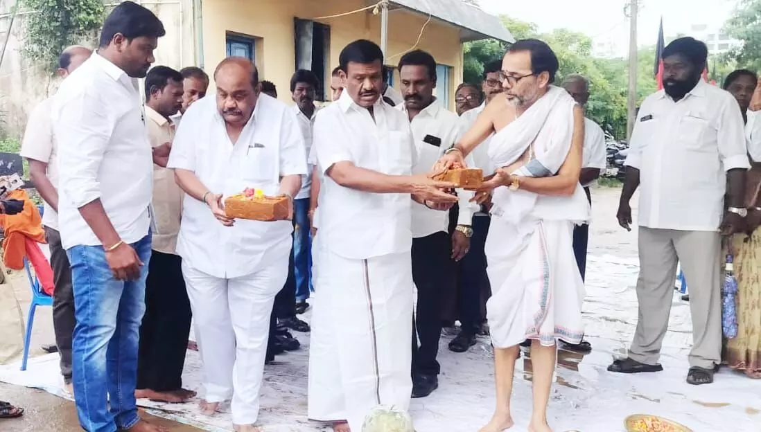 New Sub Registrar Office Boomi Pooja புதிய சார் பதிவாளர் அலுவலகத்திற்கான பூமி பூஜை : அடிக்கல் நாட்டிய ஆவடி எம்எல்ஏ நாசர் New Sub Registrar Office Boomi Pooja புதிய சார் பதிவாளர் அலுவலகத்திற்கான பூமி பூஜை : அடிக்கல் நாட்டிய ஆவடி எம்எல்ஏ நாசர்