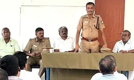 நாமக்கல்லில் மளிகை கடை உரிமையாளர்களுக்கான  விழிப்புணர்வு கூட்டம் நாமக்கல்லில் மளிகை கடை உரிமையாளர்களுக்கான  விழிப்புணர்வு கூட்டம்