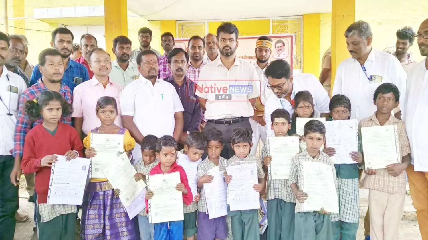 Welfare Assistance To Village Beneficiaries பர்கூர் கத்திரிமலை கிராமத்தில் மனுநீதி நாள் முகாம்; 135 பயனாளிகளுக்கு நலத்திட்ட உதவி வழங்கல் Welfare Assistance To Village Beneficiaries பர்கூர் கத்திரிமலை கிராமத்தில் மனுநீதி நாள் முகாம்; 135 பயனாளிகளுக்கு நலத்திட்ட உதவி வழங்கல்