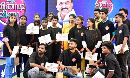 அருப்புக்கோட்டையில் கருணாநிதி நூற்றாண்டு விநாடி-வினா போட்டி அருப்புக்கோட்டையில் கருணாநிதி நூற்றாண்டு விநாடி-வினா போட்டி