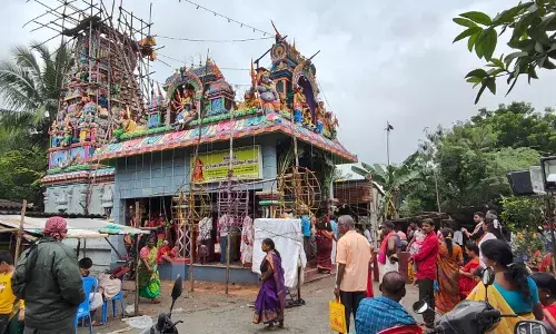 கும்மிடிப்பூண்டி அருகே ஸ்ரீ சுயம்பு அங்காள பரமேஸ்வரி கோவில் கும்பாபிஷேகம் கும்மிடிப்பூண்டி அருகே ஸ்ரீ சுயம்பு அங்காள பரமேஸ்வரி கோவில் கும்பாபிஷேகம்