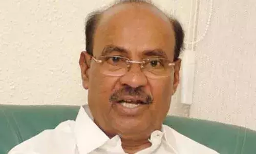 டிஎன்பிஎஸ்சி குரூப் -2 பணிகளுக்கு இதுவரையில்லாத வயது வரம்பு: ராமதாஸ் குற்றச்சாட்டு டிஎன்பிஎஸ்சி குரூப் -2 பணிகளுக்கு இதுவரையில்லாத வயது வரம்பு: ராமதாஸ் குற்றச்சாட்டு