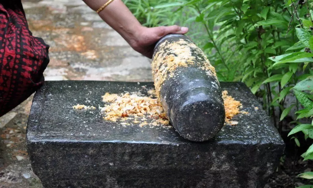 Ammikal Benefits in Tamil-அம்மி ; மறக்க முடியாத பழமை..! சமையல்கட்டின் ராணி..! Ammikal Benefits in Tamil-அம்மி ; மறக்க முடியாத பழமை..! சமையல்கட்டின் ராணி..!