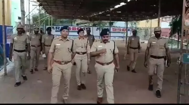 ஜல்லிக்கட்டு பணி: அமைச்சர் போலீஸ் உயர் அலுவலர்கள் ஆய்வு ஜல்லிக்கட்டு பணி: அமைச்சர் போலீஸ் உயர் அலுவலர்கள் ஆய்வு