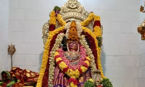 முத்து மாரியம்மன்  கோயில் கும்பாபிஷேக விழா..! முத்து மாரியம்மன்  கோயில் கும்பாபிஷேக விழா..!