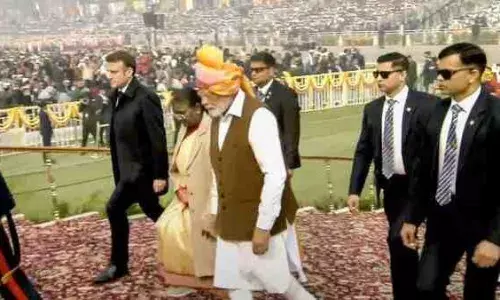 Narendra Modi Pagdi-இந்த குடியரசு தினத்தில், பிரதமர் மஞ்சள் முண்டாசு கட்டியது ஏன்? Narendra Modi Pagdi-இந்த குடியரசு தினத்தில், பிரதமர் மஞ்சள் முண்டாசு கட்டியது ஏன்?