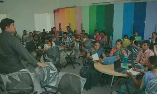 AI கருவிகள் ஆராய்ச்சியில் _ அறிவியல் ஆய்வுகளுக்கான கேம் சேஞ்சர்