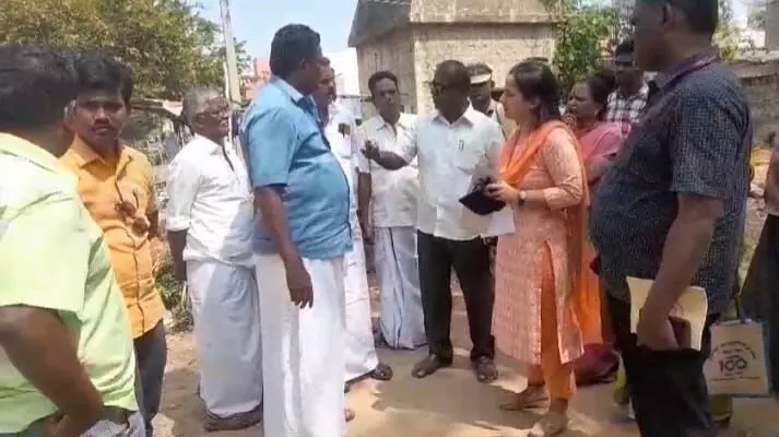 சோழவந்தான் அருகே கிராமங்களில் கூடுதல் ஆட்சியர் ஆய்வு! சோழவந்தான் அருகே கிராமங்களில் கூடுதல் ஆட்சியர் ஆய்வு!