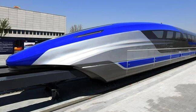 China's Maglev Train That "Levitates" Above Track Breaks Own Speed ...