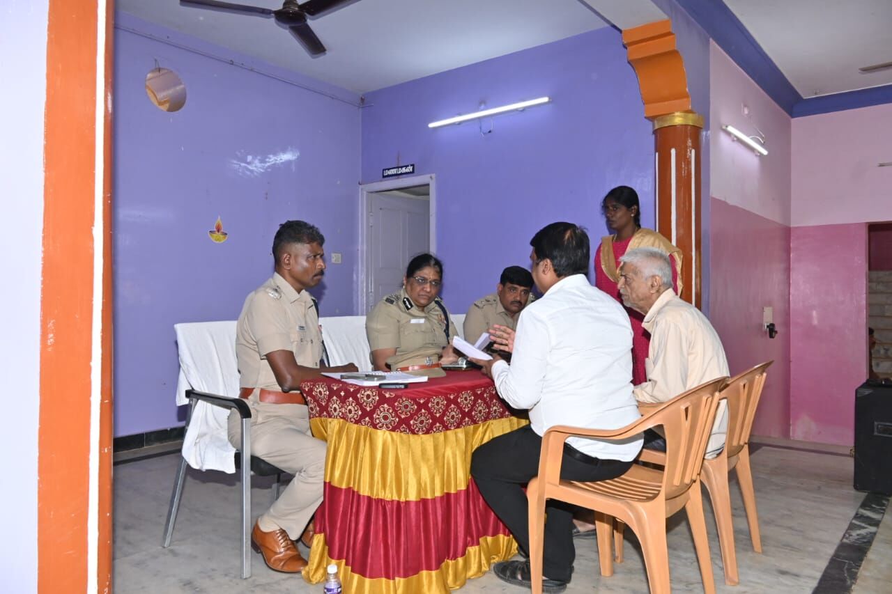 திருச்சி மாநகர காவல் துறை சார்பில் சிறப்பு குறை தீர்க்கும் முகாம்