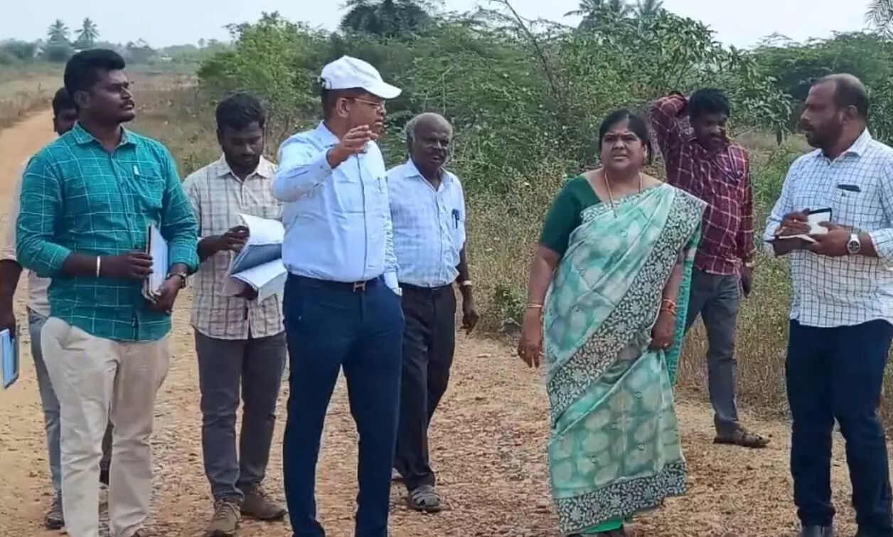 கிருஷ்ணா கால்வாய் சேதங்களை நீர்வள ஆதாரத்துறை பொறியாளர் ஆய்வு கிருஷ்ணா கால்வாய் சேதங்களை நீர்வள ஆதாரத்துறை பொறியாளர் ஆய்வு