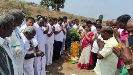 தண்டராம்பட்டு ஊராட்சியில் வளர்ச்சி பணிகள் துவக்கம் தண்டராம்பட்டு ஊராட்சியில் வளர்ச்சி பணிகள் துவக்கம்