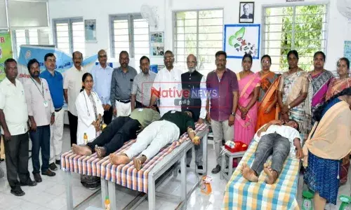 ஈரோடு கலை அறிவியல் கல்லூரியில் ரத்த தான முகாம்..!