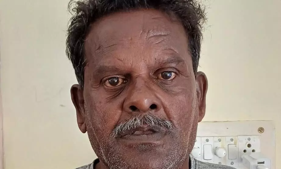 தடாகம் பகுதியில் 12 கிலோ கஞ்சா பறிமுதல் ; இருவர் கைது தடாகம் பகுதியில் 12 கிலோ கஞ்சா பறிமுதல் ; இருவர் கைது
