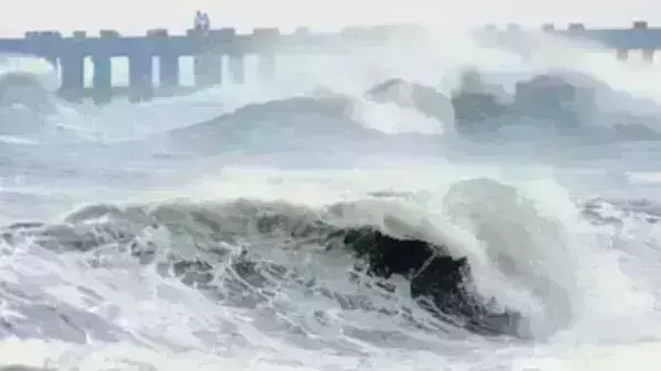 கடற்கரைக்கு செல்லாதீங்க... கன்னியாகுமரி மாவட்ட ஆட்சியர் எச்சரிக்கை கடற்கரைக்கு செல்லாதீங்க... கன்னியாகுமரி மாவட்ட ஆட்சியர் எச்சரிக்கை