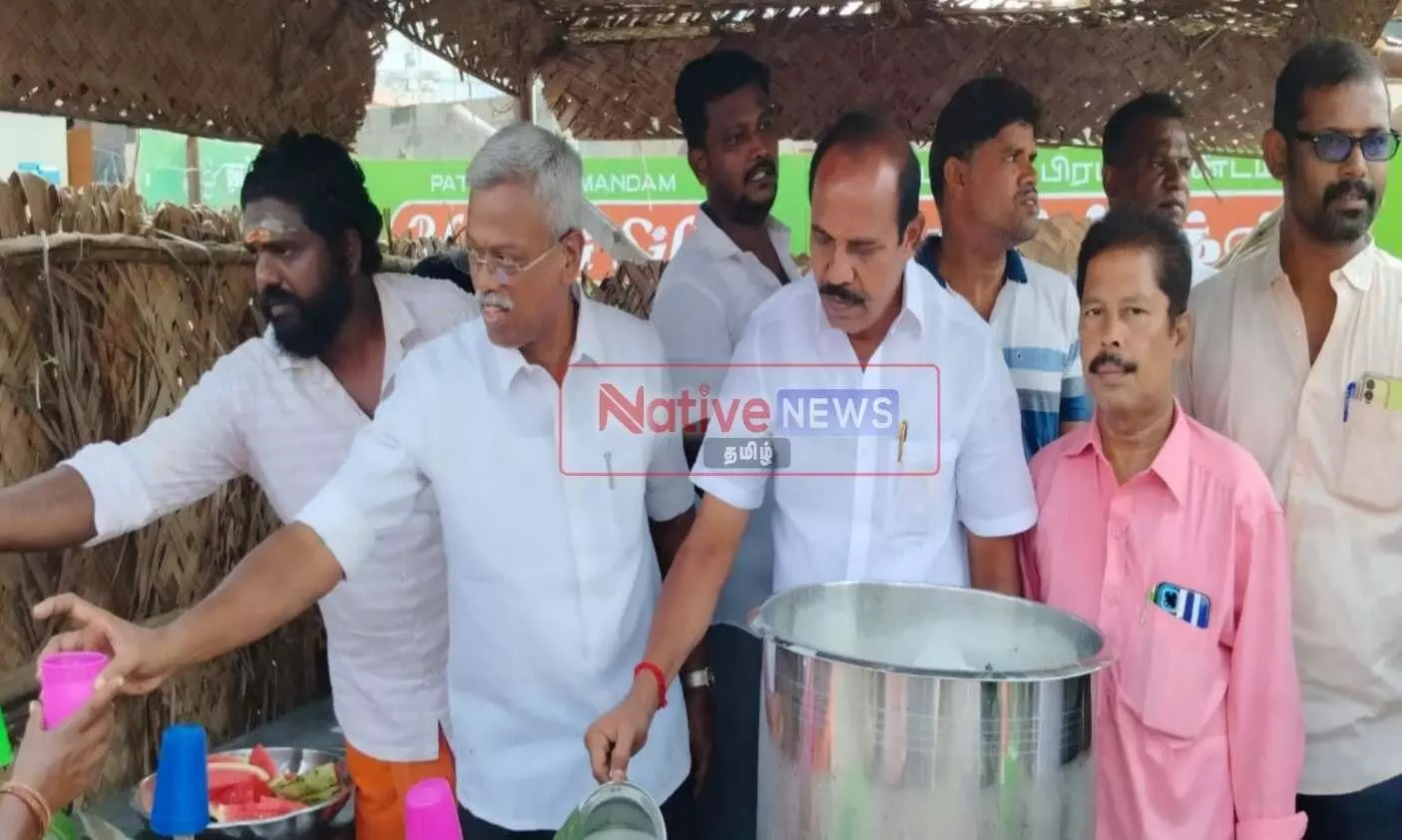ஈரோடு மூலப்பட்டறை அனைத்து வணிகர்கள் சங்கம் சார்பில் நீர்மோர் பந்தல் திறப்பு ஈரோடு மூலப்பட்டறை அனைத்து வணிகர்கள் சங்கம் சார்பில் நீர்மோர் பந்தல் திறப்பு