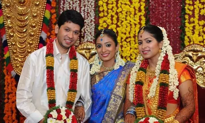 அக்கா உன் மகிழ்ச்சியான வாழ்க்கை எனக்கு இரட்டிப்பு மகிழ்ச்சி..! அக்கா உன் மகிழ்ச்சியான வாழ்க்கை எனக்கு இரட்டிப்பு மகிழ்ச்சி..!