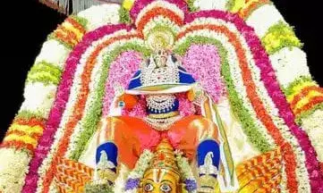 சேத்துப்பட்டில் வரத சஞ்சீவி ராய பெருமாள் கருட சேவை விழா சேத்துப்பட்டில் வரத சஞ்சீவி ராய பெருமாள் கருட சேவை விழா